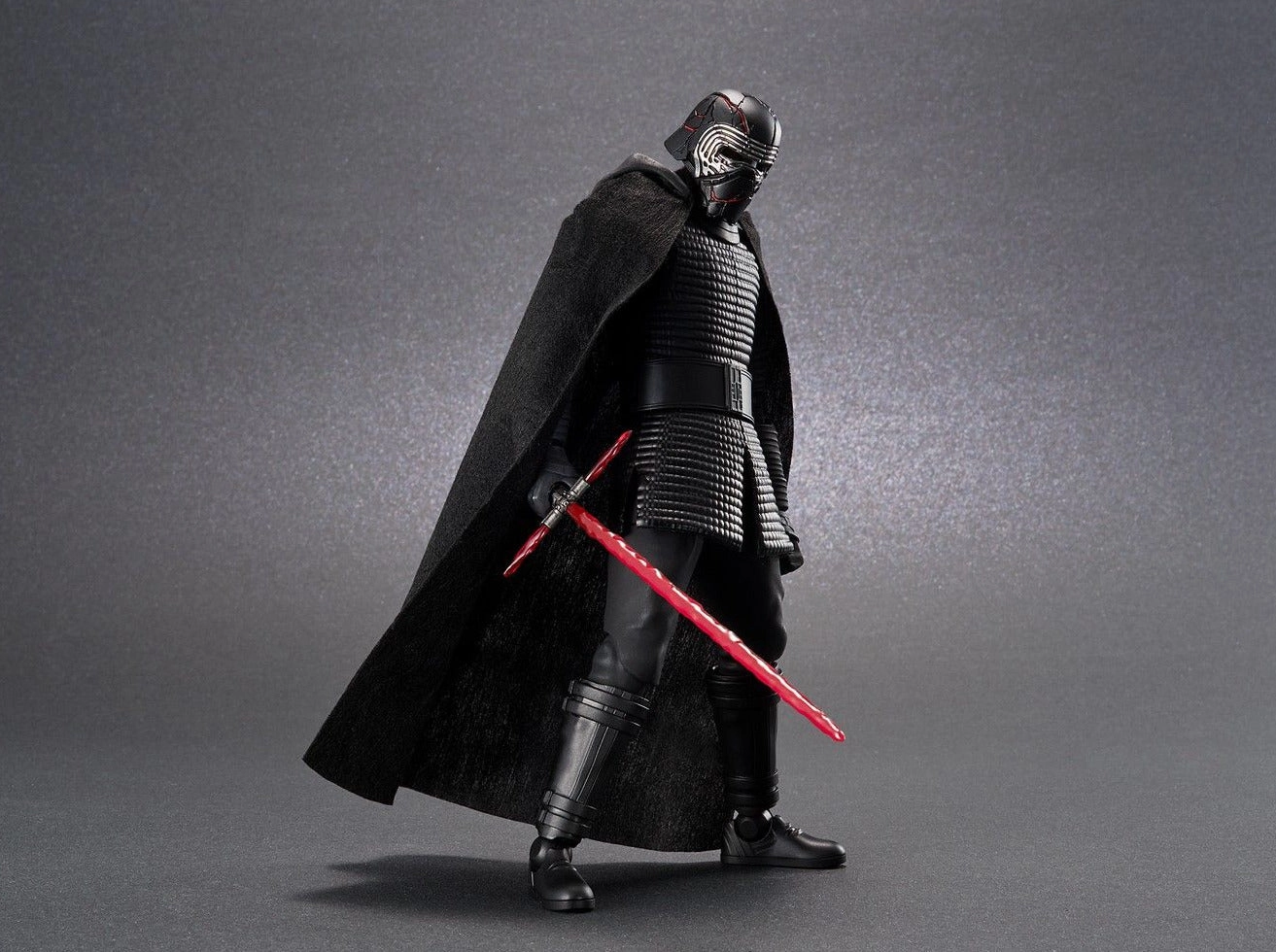 Congratulations Present Bandai Star Wars: The Rise of Skywalker 1/12 Kylo Ren Model Kit
