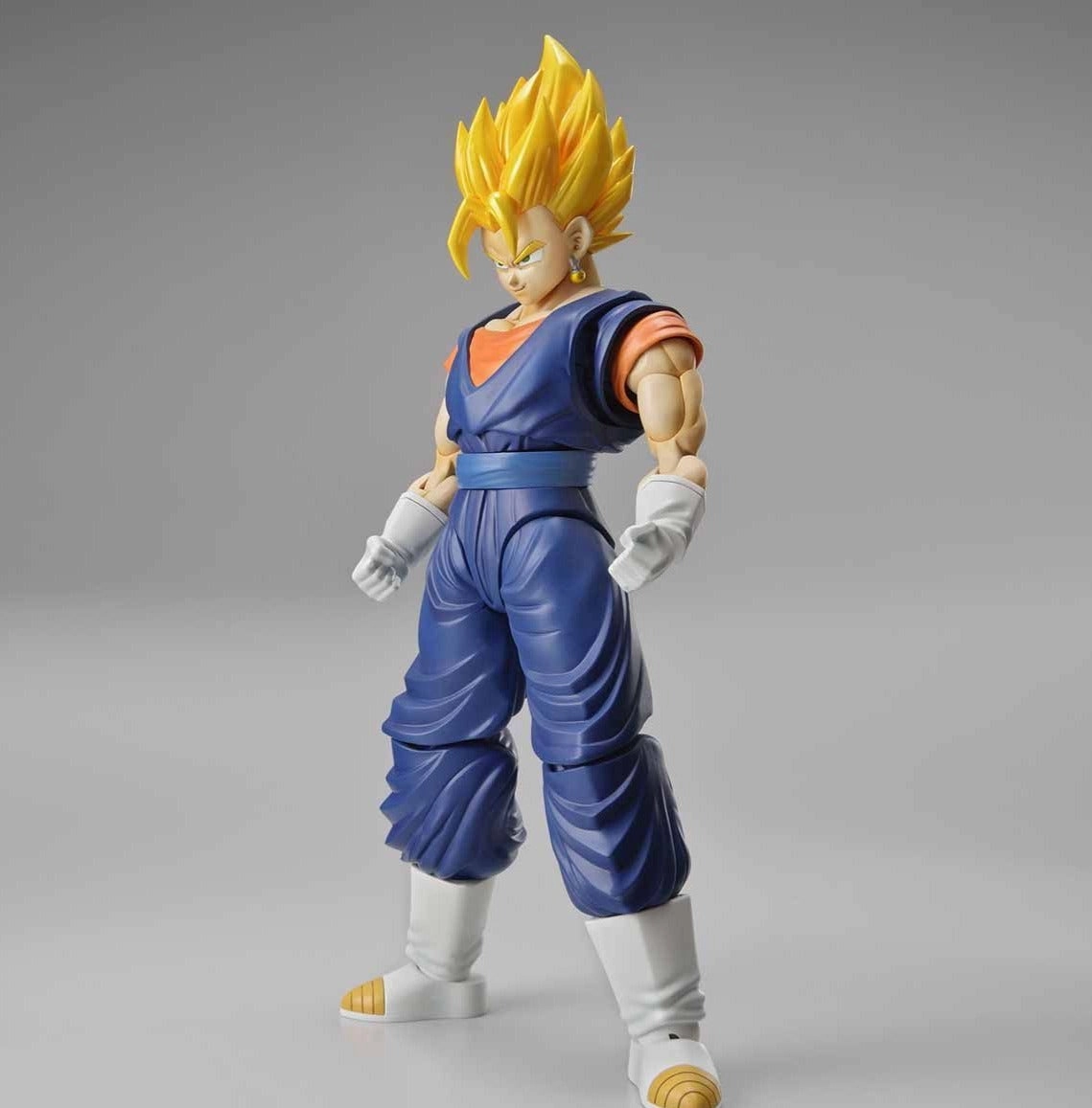 Premium Unit Figure-rise Standard Dragon Ball Z Vegetto (Vegito) Plastic Model Kit