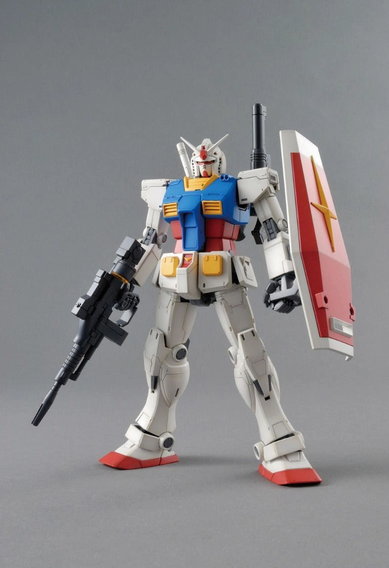Gundam 1/100 MG The Origin RX-78-2 Gundam Origin Ver. Model Kit Regional Specialty DC Comics