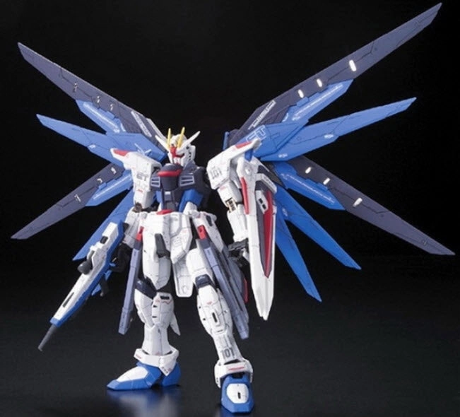 Gundam 1/144 RG #05 Seed ZGMF-X10A Freedom Gundam Model Kit multicultural